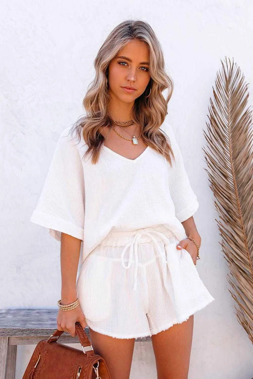 Loose V Neck Blouse Drawstring Raw Hem Shorts Set - Stylish Outfit