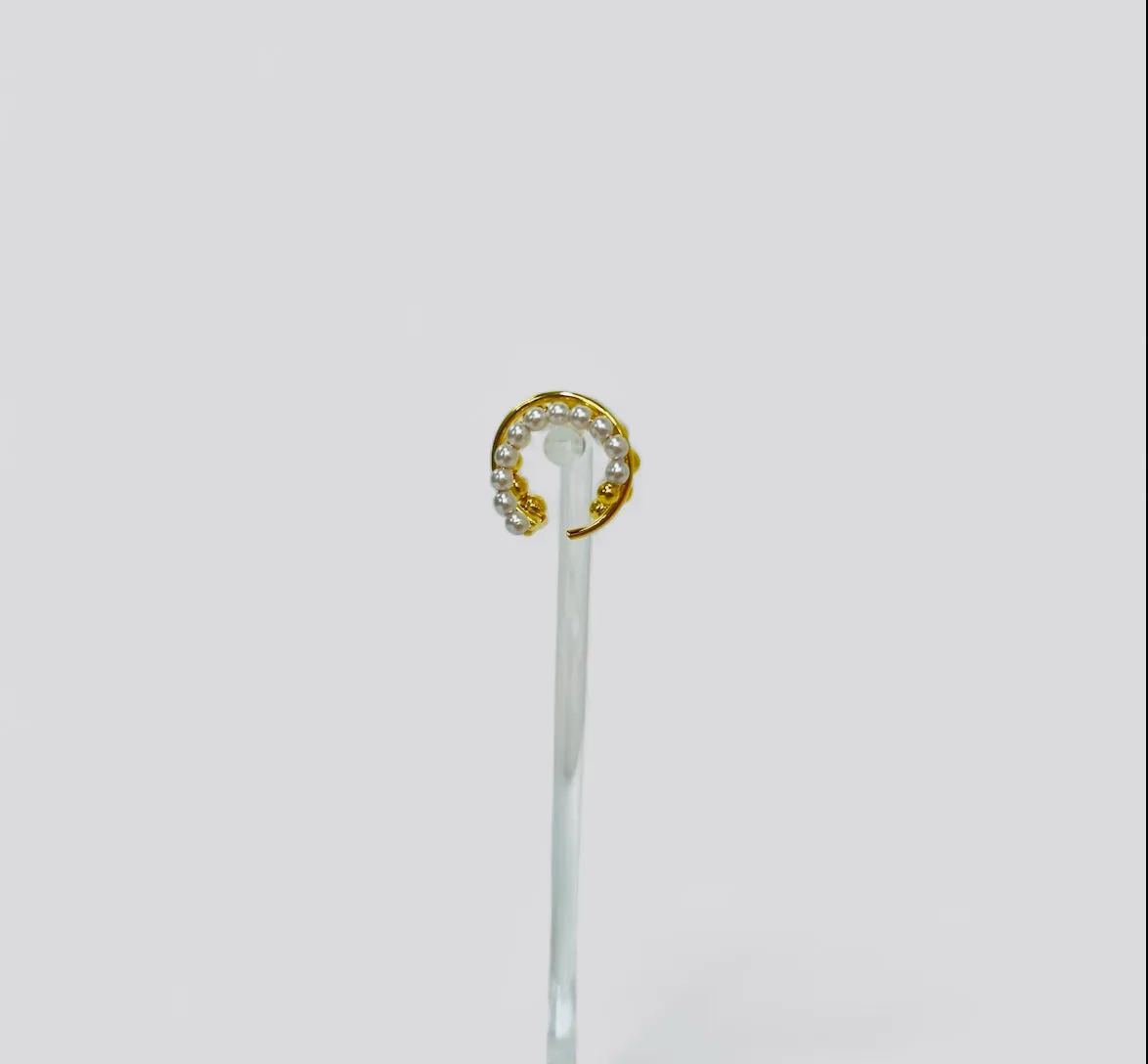 The Double Pearl Ear Cuff